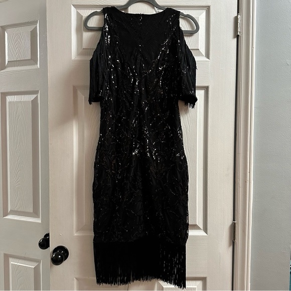 NWOT Women’s Cold Shoulder Sequin Party Dress, Large - Picture 3 of 9